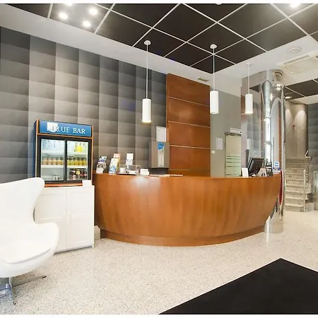Duerming Longoria Plaza 호텔 3*