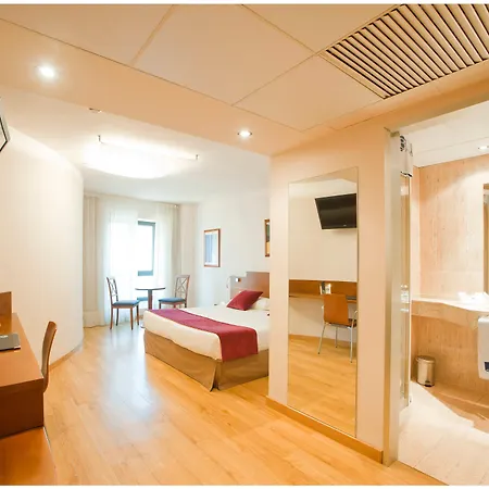 Longoria Plaza By Pandora Otel Oviedo