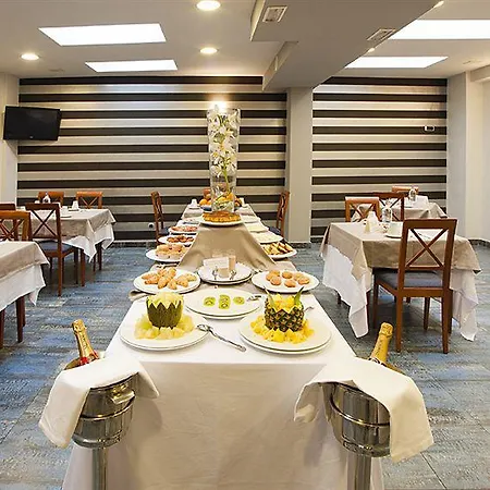 Longoria Plaza By Pandora Hotel Oviede