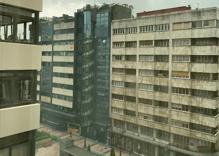 Longoria Plaza By Pandora فندق