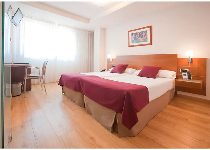 Longoria Plaza By Pandora اوفيدو