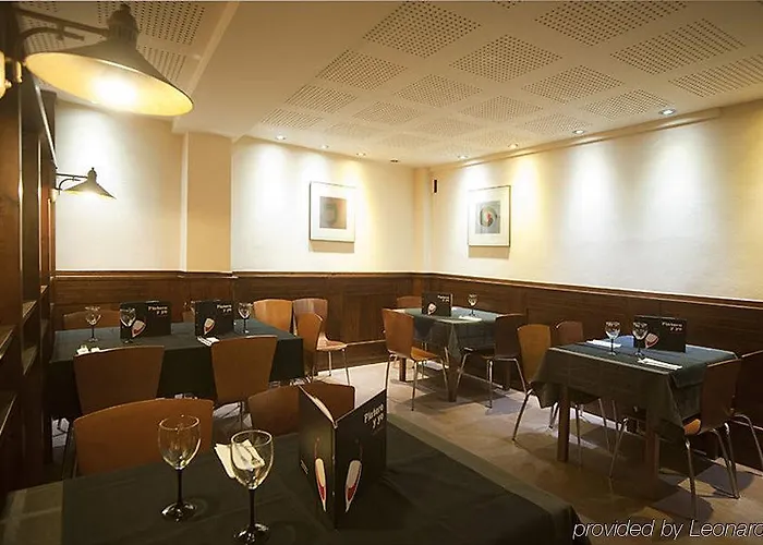 Longoria Plaza By Pandora 3* Oviedo